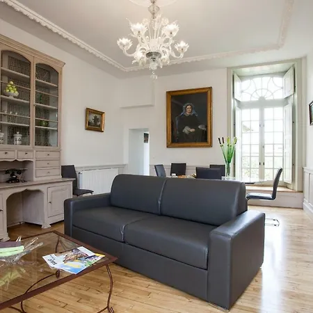 Le Genis Apartment *